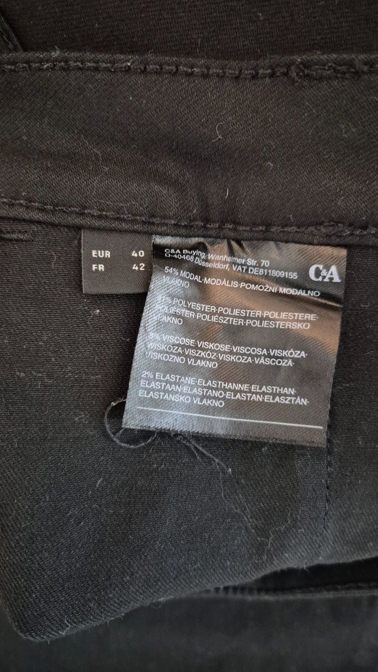 Pantaloni: C&A Stoffhose, neuwertig, Gr. 40, schwarz, BootCut – Usato da Wädenswil venduto da frandzrh 3