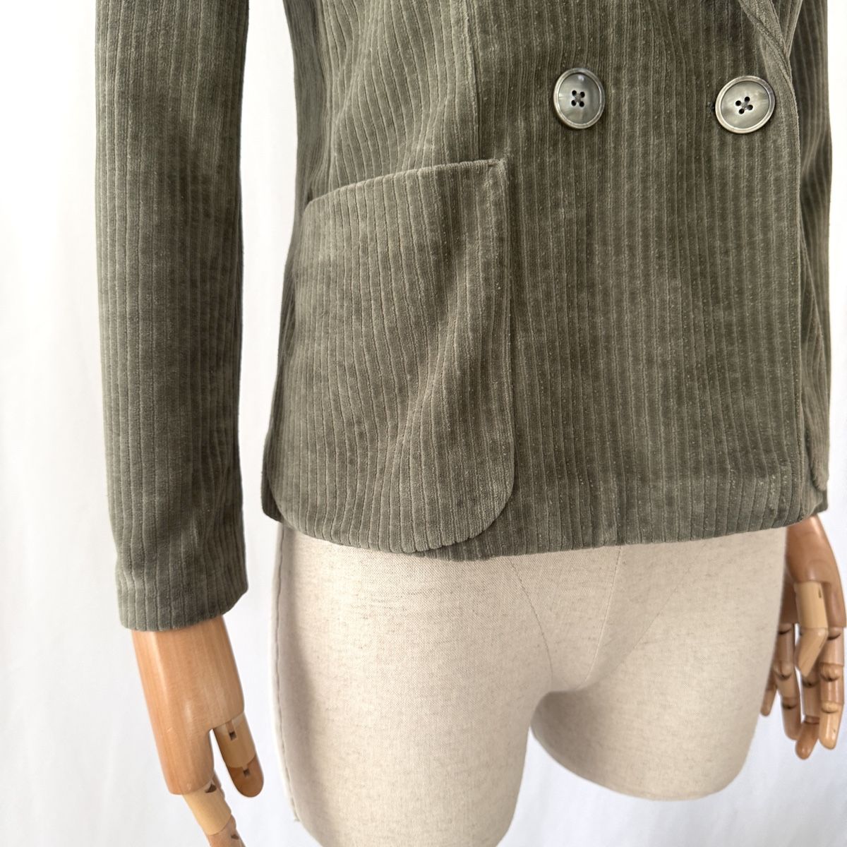 Circolo Giacche: CIRCOLO 1901 Velvet Cotton Jacket – Nuovo (secondo la descrizione) da Emmen venduto da Colette-Juliette 2