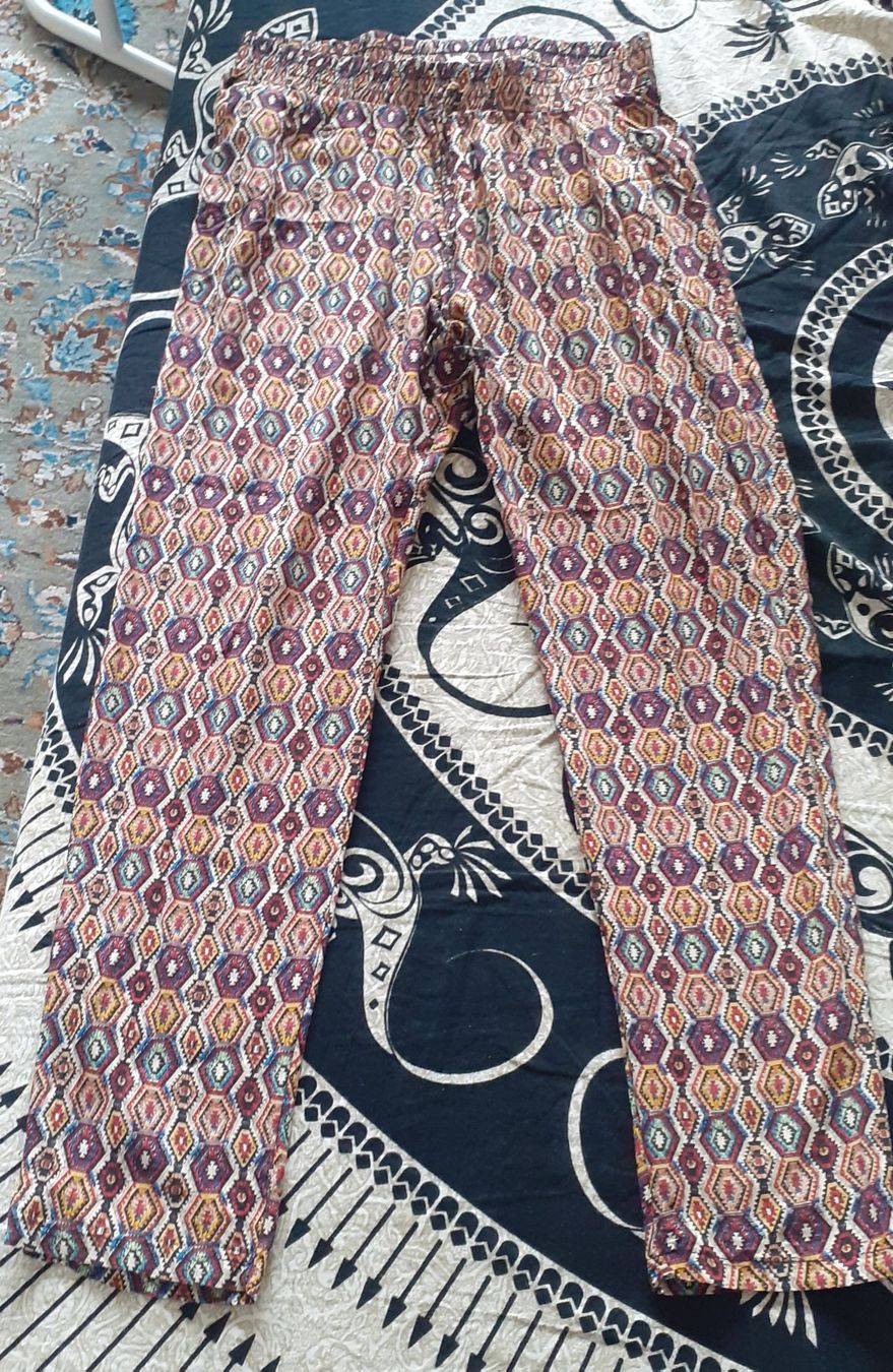 Pantaloni: Aimite Stoffhose, S/M – Usato da Bern venduto da Solarsystem