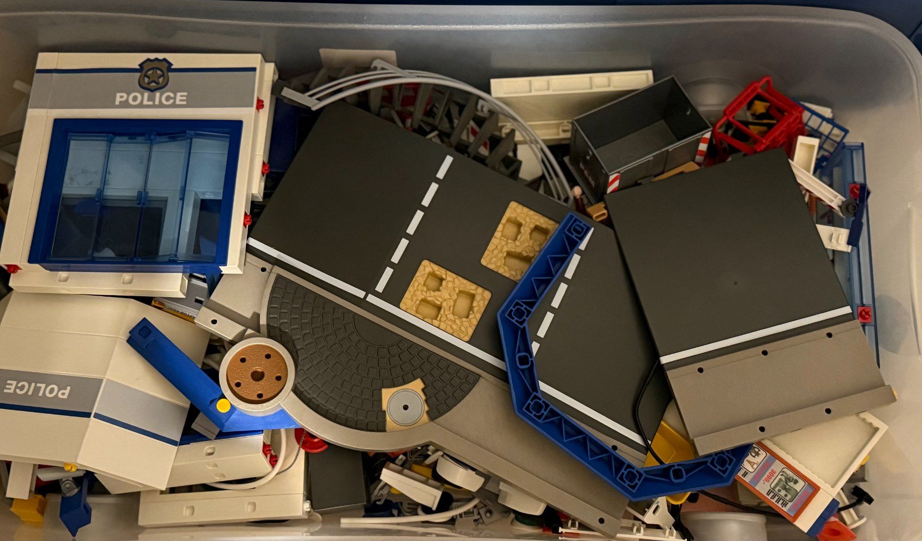 Playmobil Giocattoli: Polizeistation Playmobil – Usato da Muhen venduto da cedi012