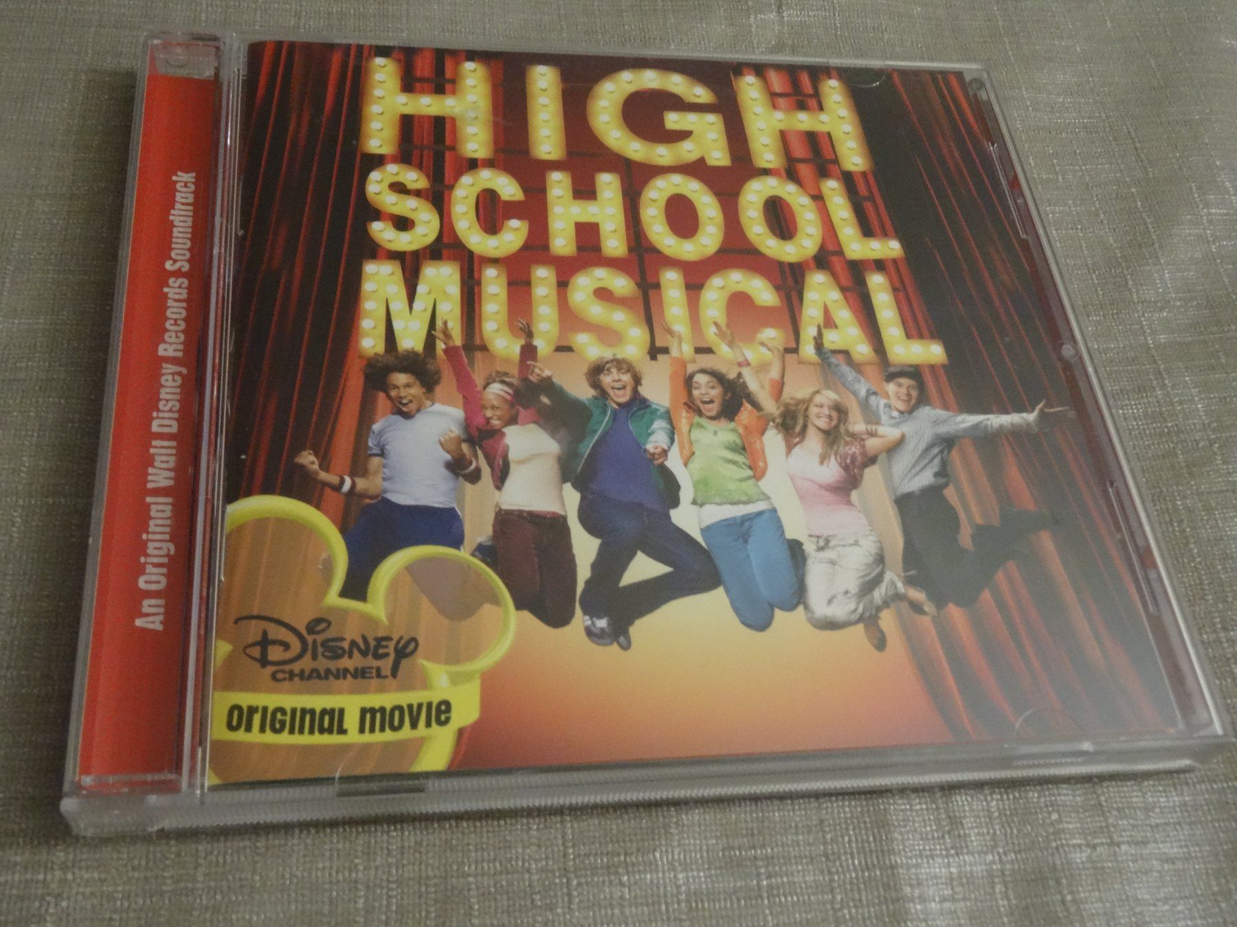 CD: High School Musical CD Original Soundtrack – Usato da Olten venduto da Disc-Ausverkauf