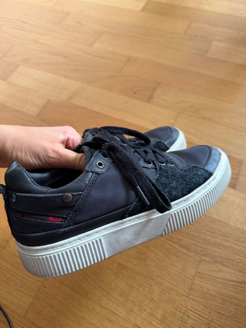 Diesel Scarpe da uomo: Diesel Schuhe schwarz, Grösse 38 – Usato da Chur venduto da Caroline__