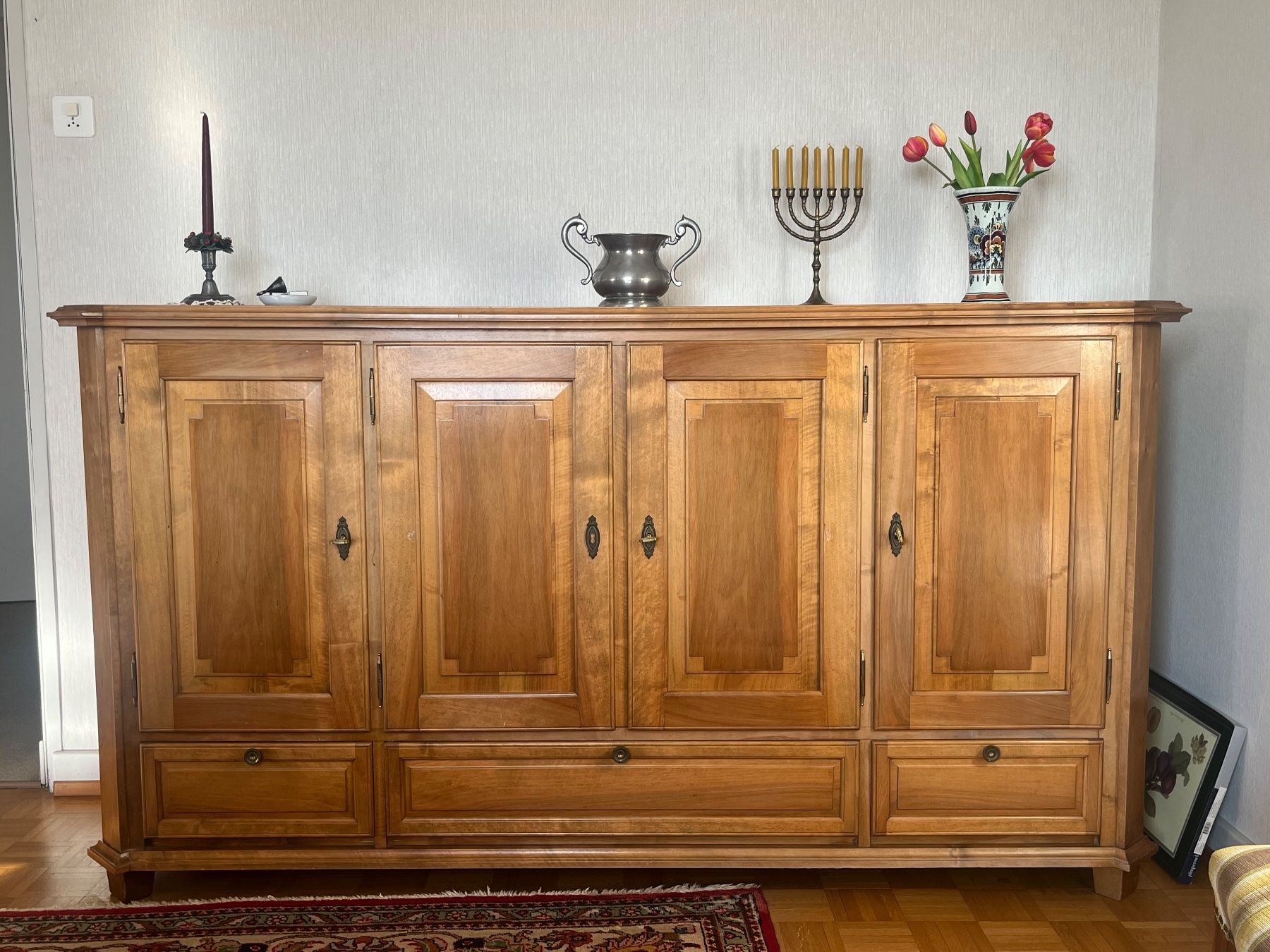 Credenze: Buffet-Möbel aus Massivholz  –Abholung bis 24.06.– – Usato da Zürich venduto da mor.koe
