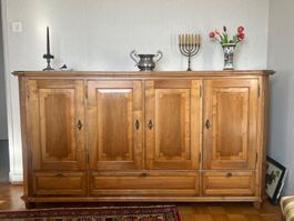 Buffet-Möbel aus Massivholz