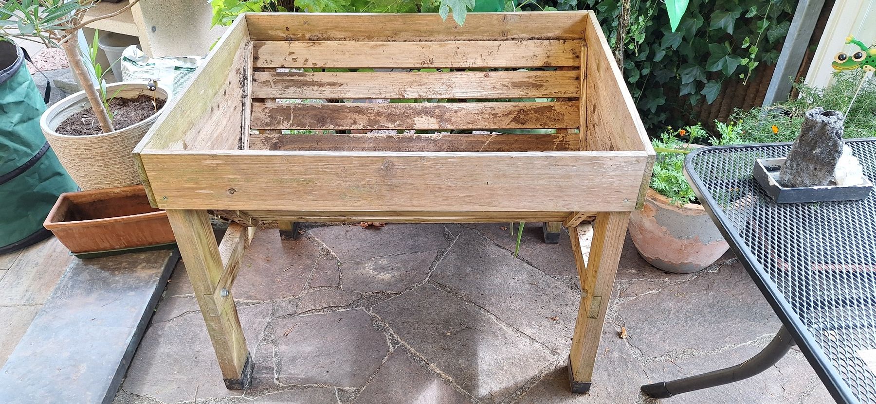 Pots de fleurs: Hochbeet aus Holz, gebraucht – D'occasion à Ballwil par Pat-1962 1