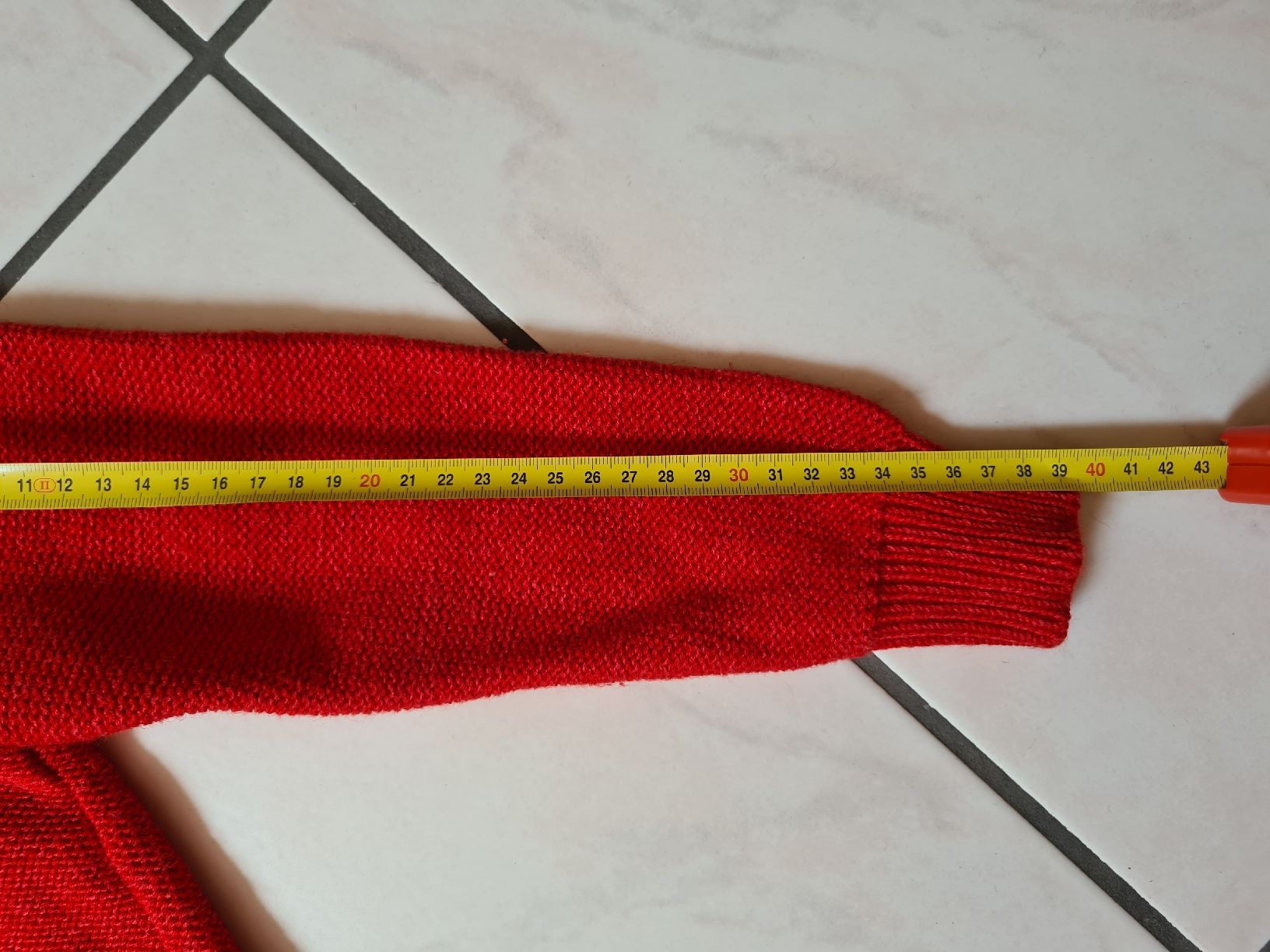 Maglioni & Felpe: Original Tiroler Kinder (3-4J) Strickpulli rot, Wolle, – Usato da Ebikon venduto da Songbird85 5