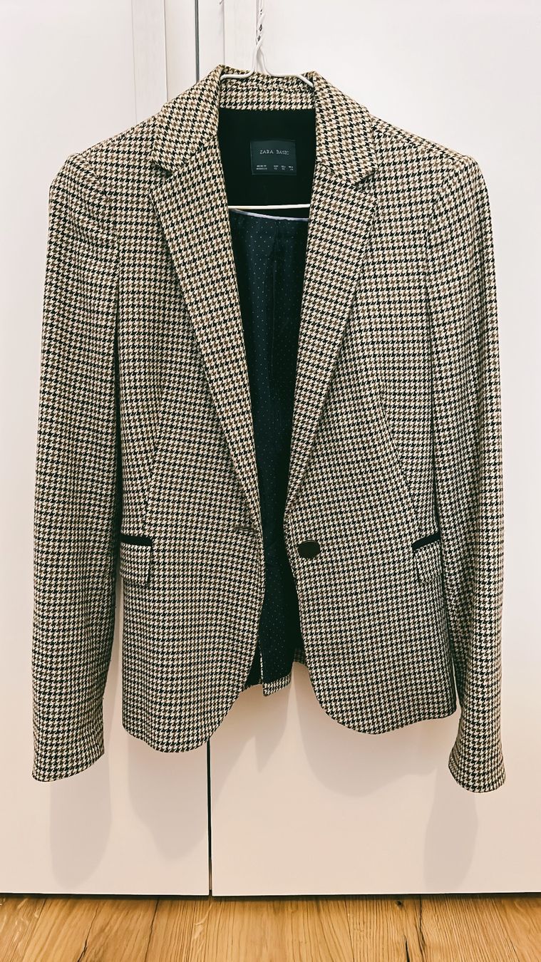 Zara Jacken: Blazer | Jacke | Veste - Gr. XS chic suit – Gebraucht aus Basel von Harper.G