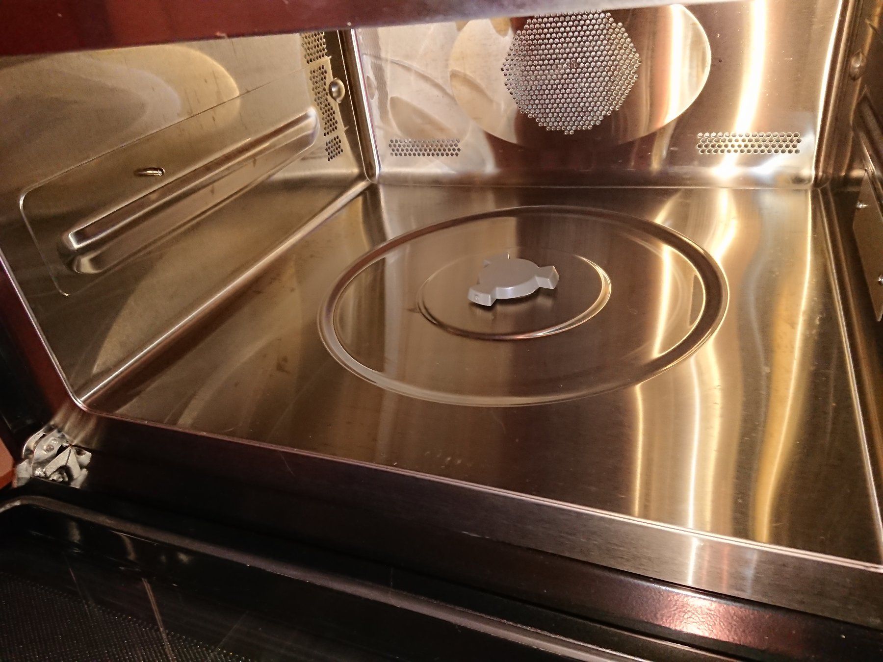 Elettrodomestici da cucina: Backofen - Mikrowelle Combi – Usato da Büren an der Aare venduto da creazioneshop 5