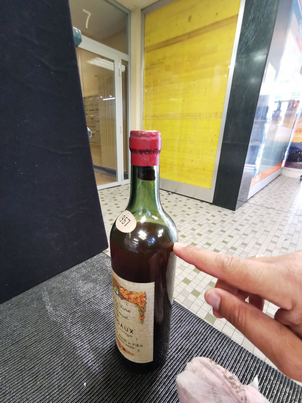 Vino: MARGAUX 1957 – Nuovo (secondo la descrizione) da Genève venduto da Leboucheoreilles 5