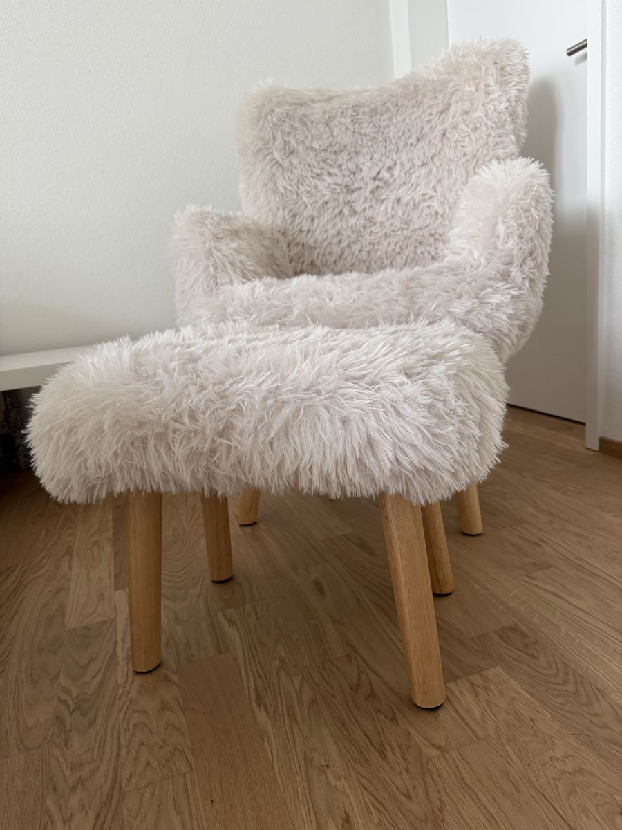 Poltrone: Fauteuil fluffy très doux et pouf assorti – Nuovo (secondo la descrizione) da Düdingen venduto da Manuela14 5