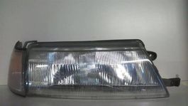 Subaru Lecacy Scheinwerfer rechts