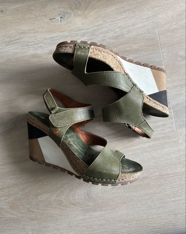 Sandales Compensées Tissaia 39 - Talons Hauts Blancs à Fleurs, Peu Portées
