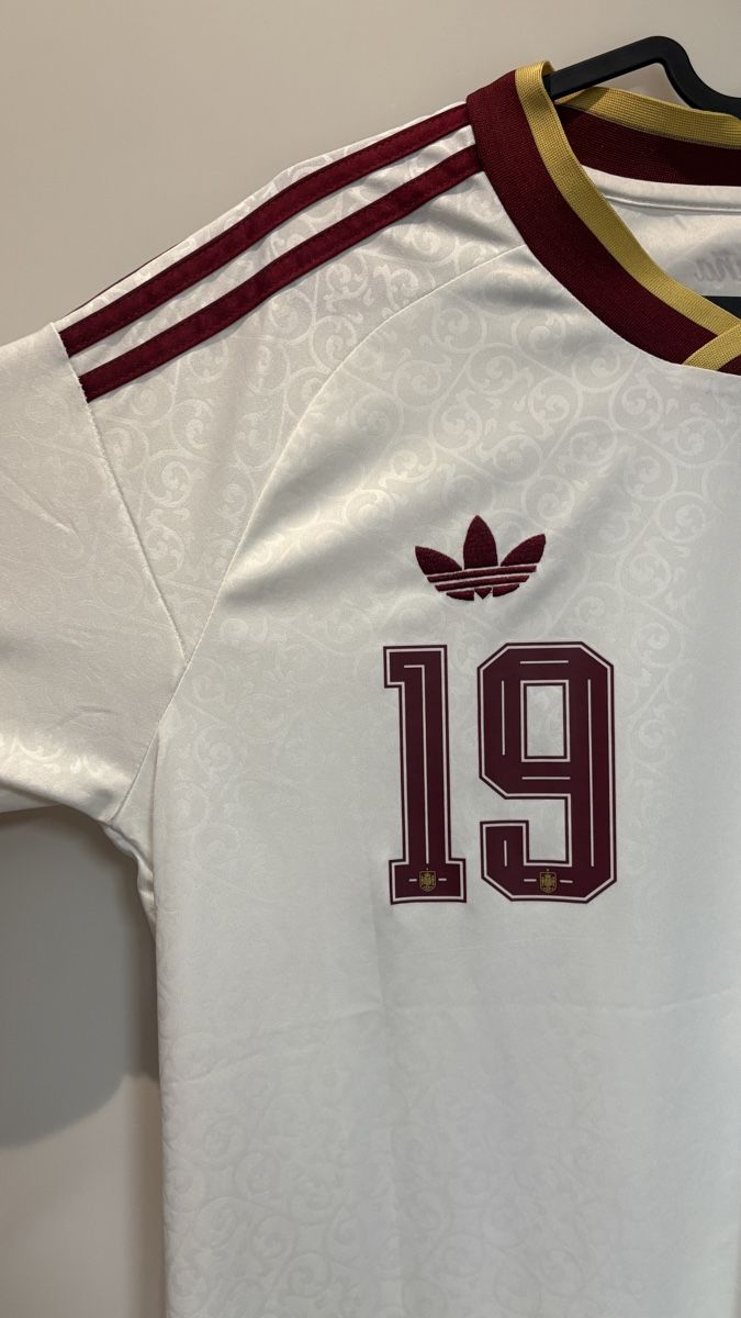 Adidas Canottiere & Pantaloni: Spanien Auswärtstrikot - Lamine Yamal – Nuovo (secondo la descrizione) da Gachnang venduto da noe_yrv5 2
