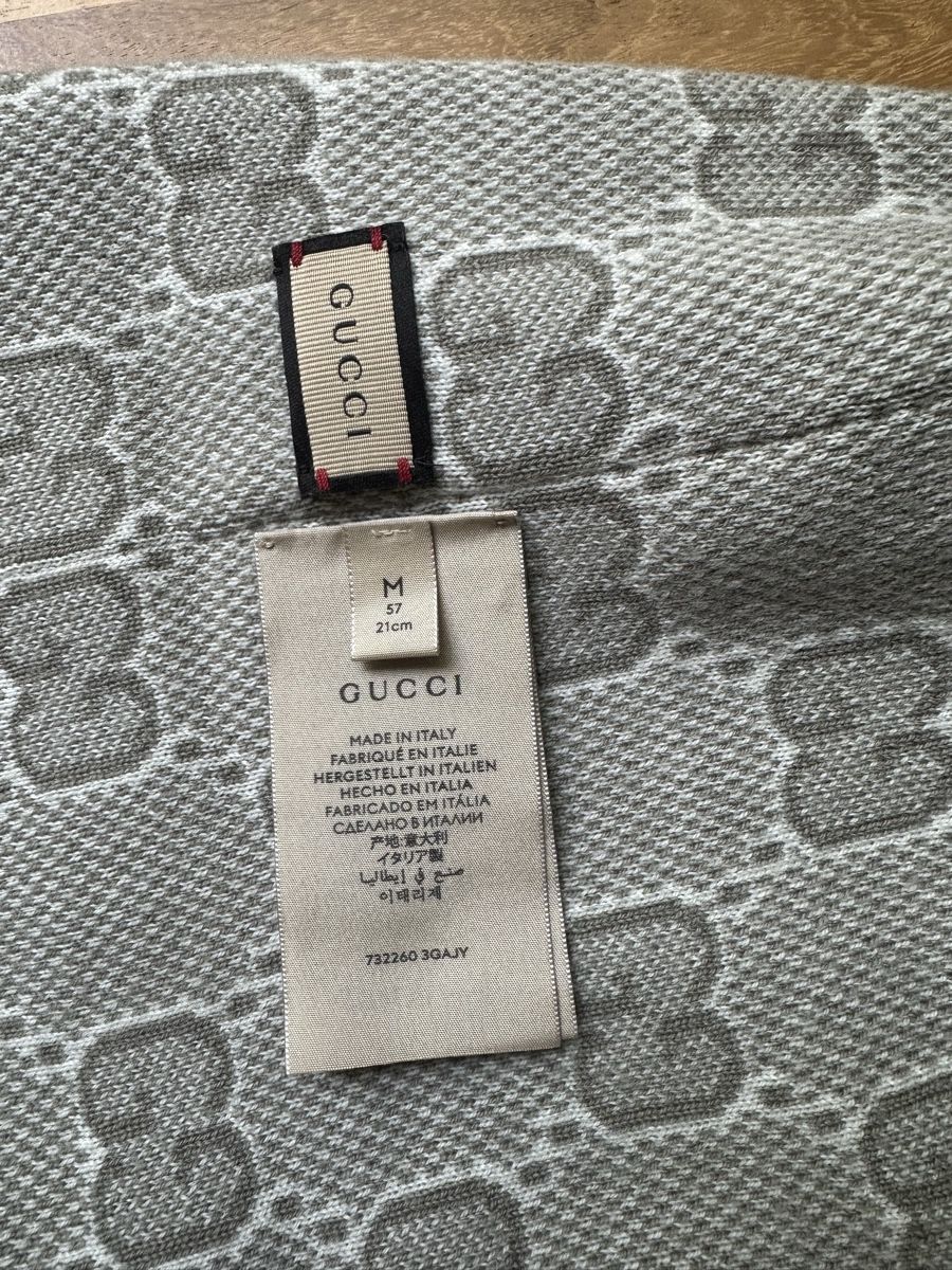 Gucci Copricapi, berretti & cappellini: Gucci Reversible wool beanie purple size M – Usato da Geneve venduto da iri_dr5s 2