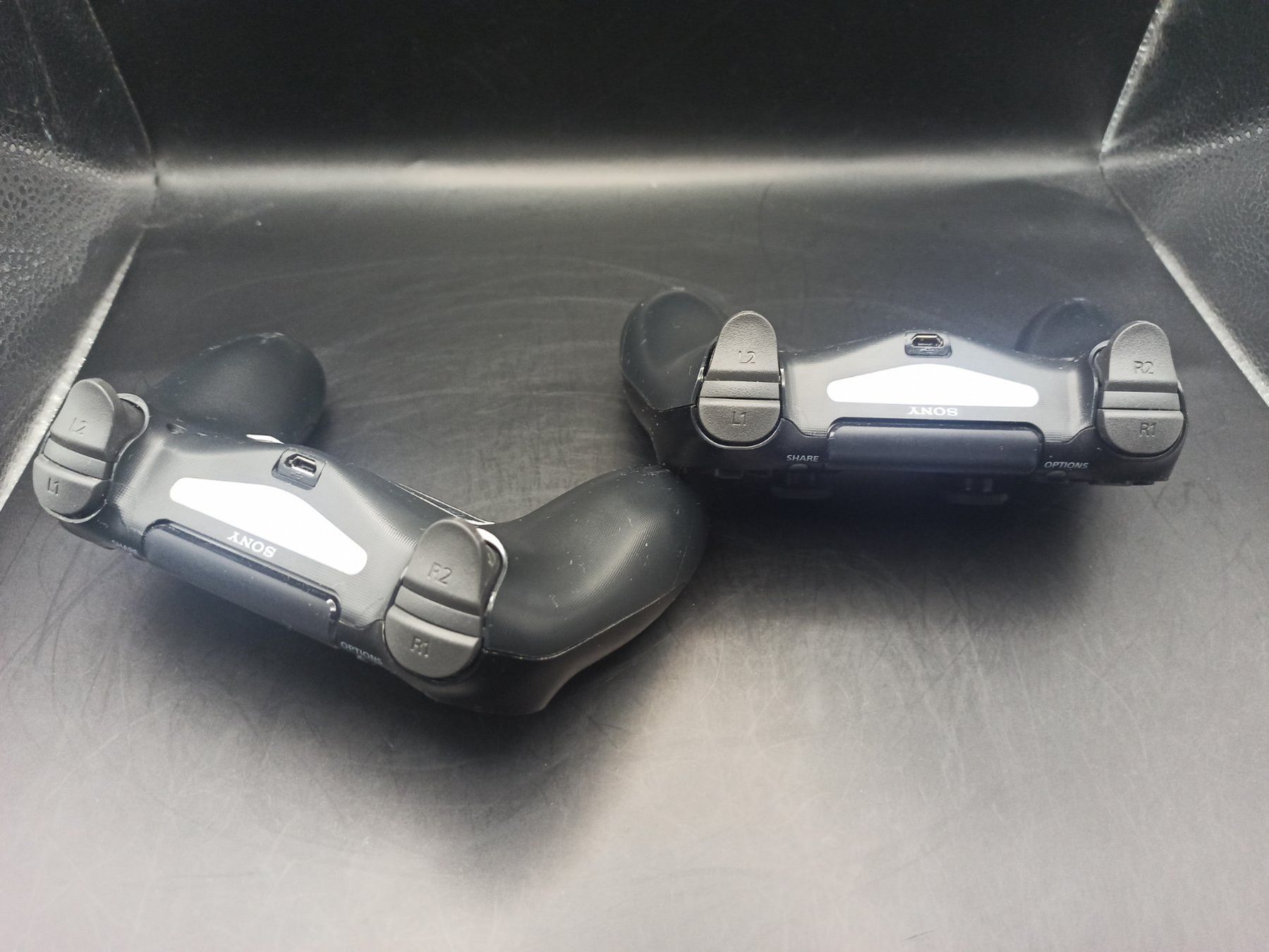 Controller: 2 x Original Controller Sony PS4 Wireless DualShock 4 – Gebraucht aus Oberweningen von mar_87mx 7