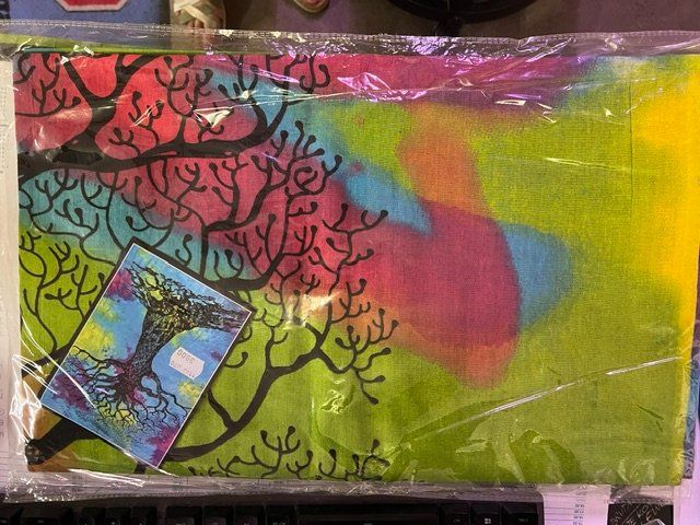 Biancheria da letto: Bett- oder Wandtuch 210 x 240cm, Baumwolle, Motiv Baum – Nuovo e nell'imballaggio originale da Buchs SG venduto da Pocolocoli 1