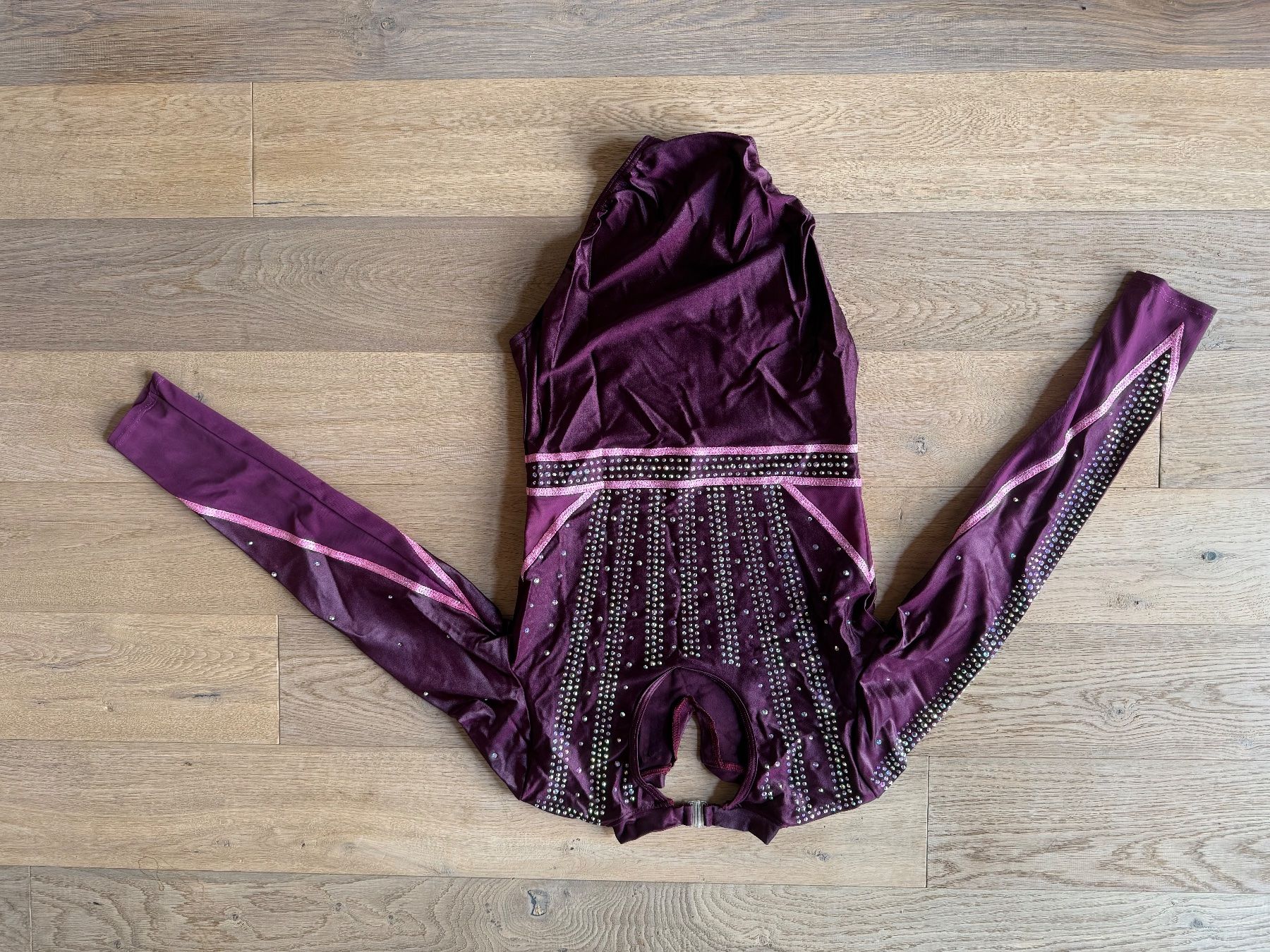 Maillots de corps & Pantalons: Turndress Quatro – Neuf (Voir description) à Müllheim Dorf par Liv00 1