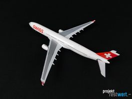 Modellflugzeug Airbus A330-300 von HERPA