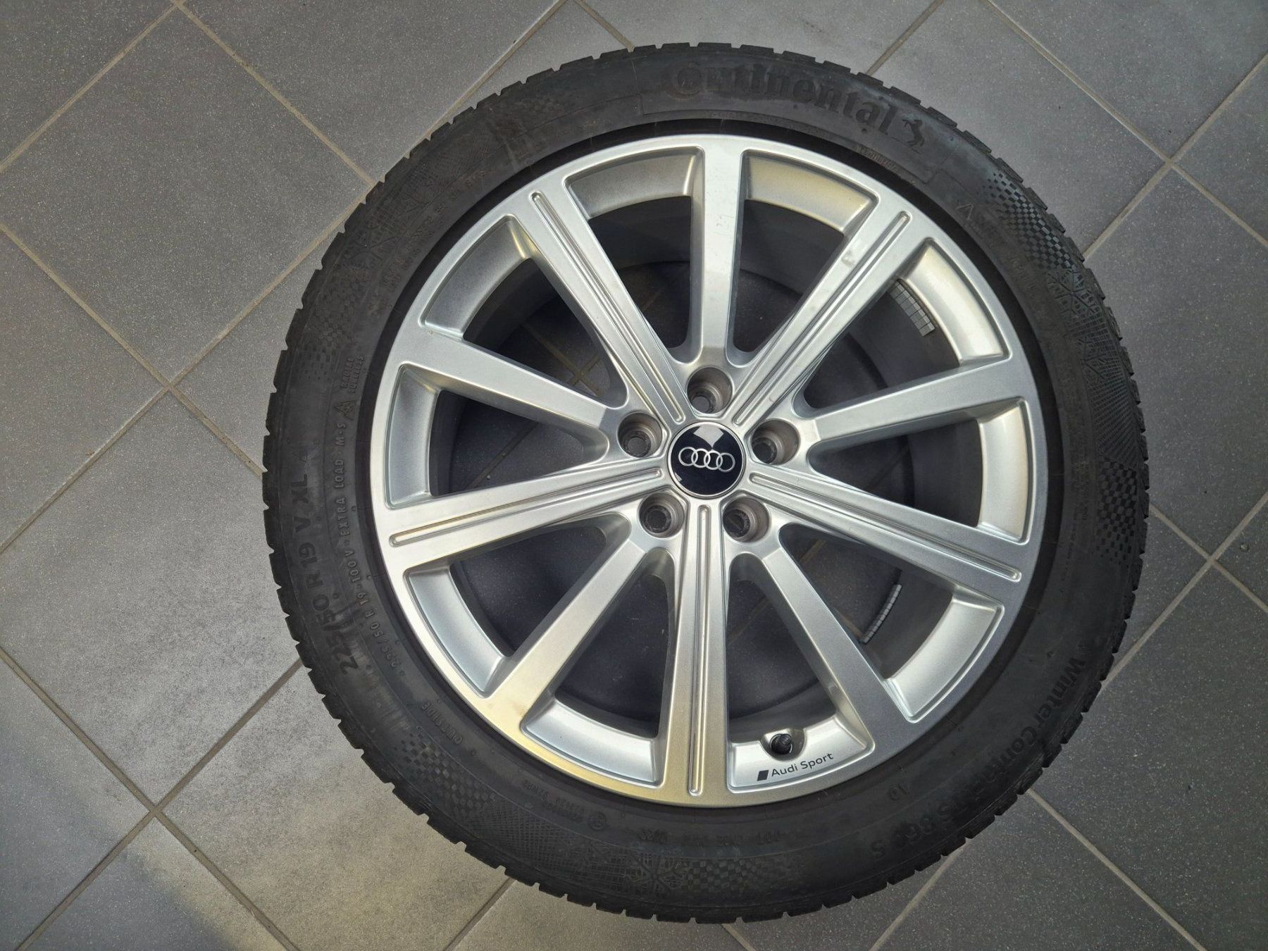 Audi Pneumatici & Ruote complete: Winterräder 19" Audi RSQ3 – Usato da Winterthur venduto da WEWi-Ersatzteile 1