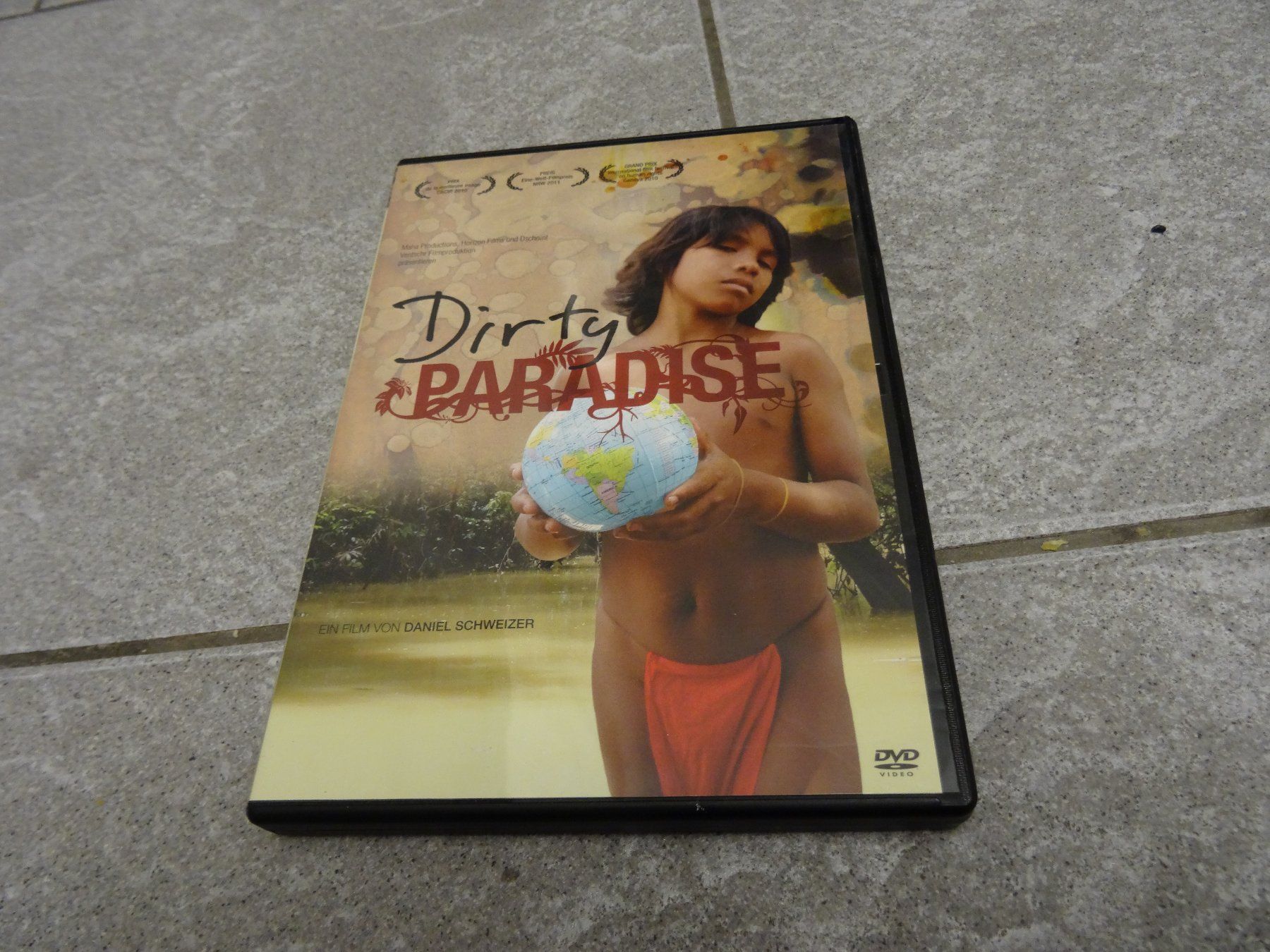 Tutti i DVDs: Dirty Paradise DVD – Usato da Olten venduto da Disc-Verkauf
