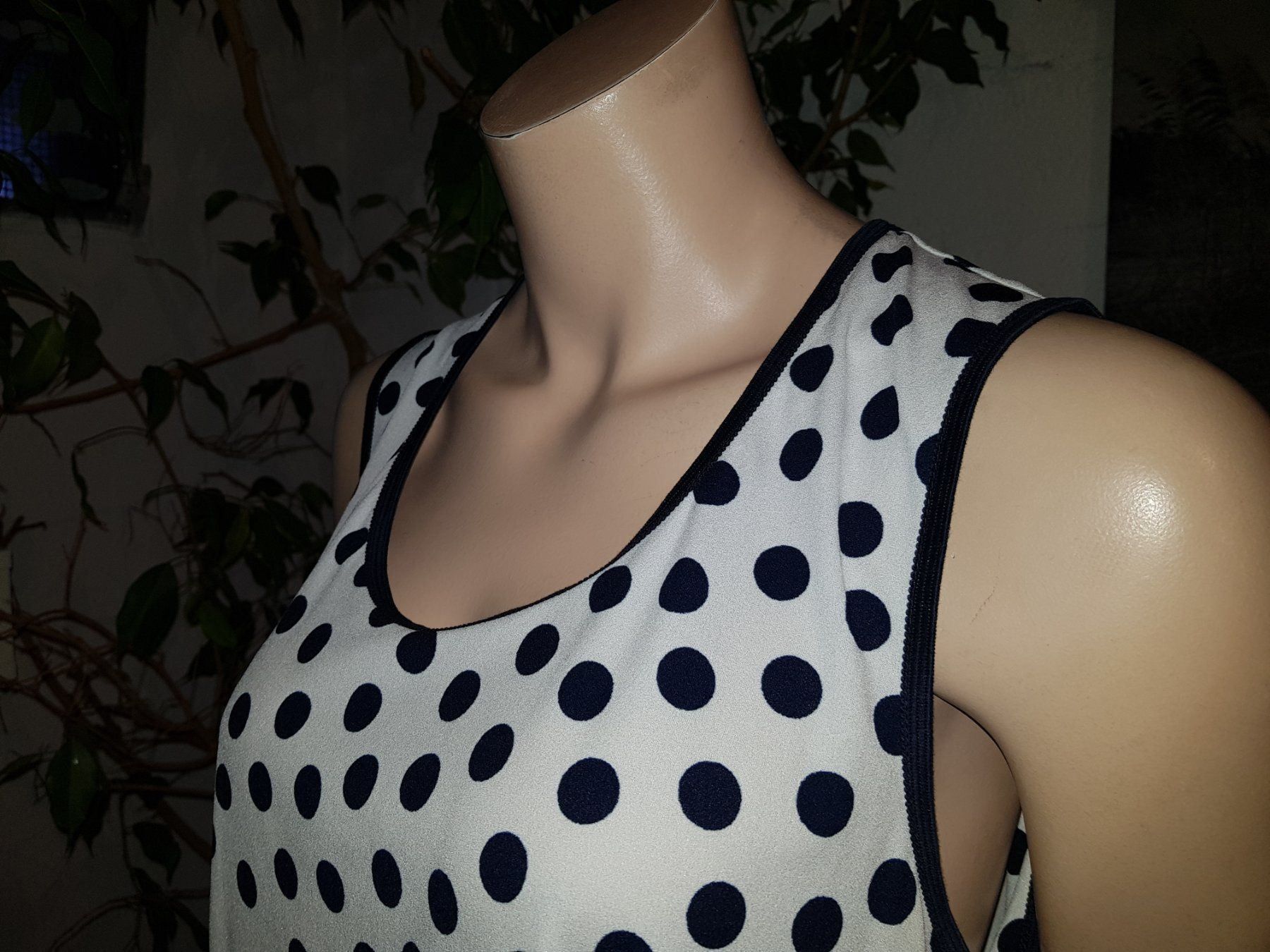 Top: LIOLÀ Top         Taille/Grosse M – Usato da Cossonay-ville venduto da Super-Price-Quality 3