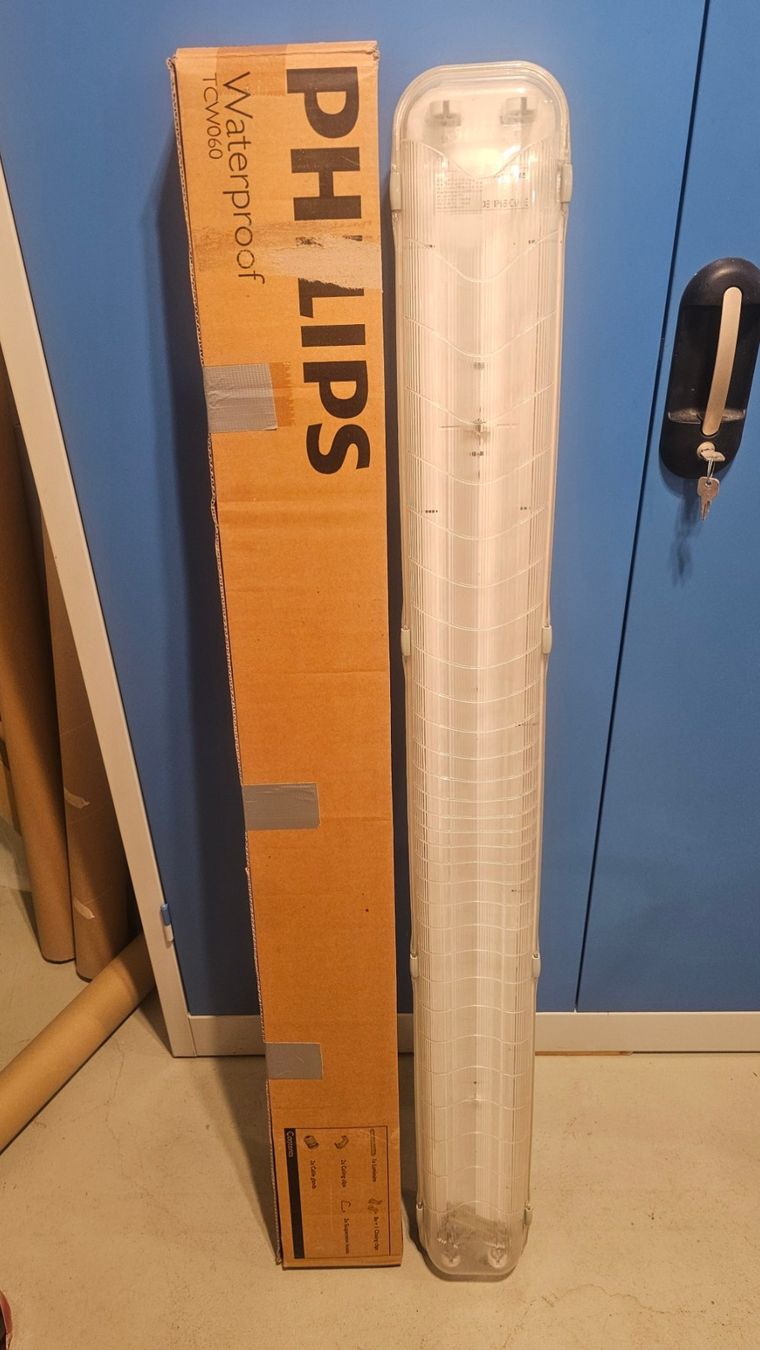 Philips Lampadari & plafoniere: Philips TCW060 Deckenbeleuchtung / 2 Stück – Nuovo (secondo la descrizione) da Therwil venduto da Blackauktionator