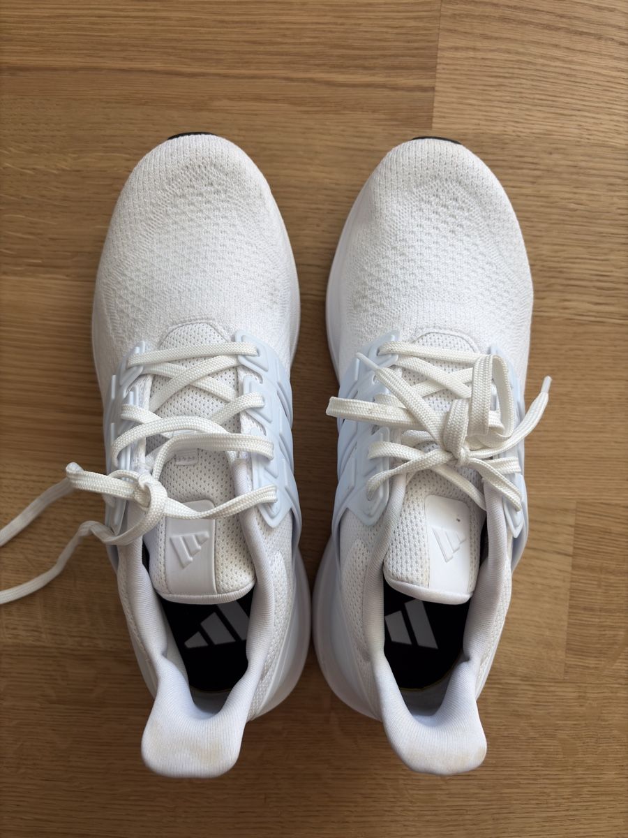 Adidas Scarpe da uomo: Adidas unisex Schuhe, Gr. 42 – Usato da Thun venduto da aimasama 1
