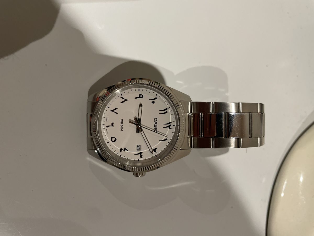 Casio Uhren: Casio Uhr mit arabischen Ziffern, neuwertig – Neu (gemäss Beschreibung) aus Bern von nad_ql7s 1