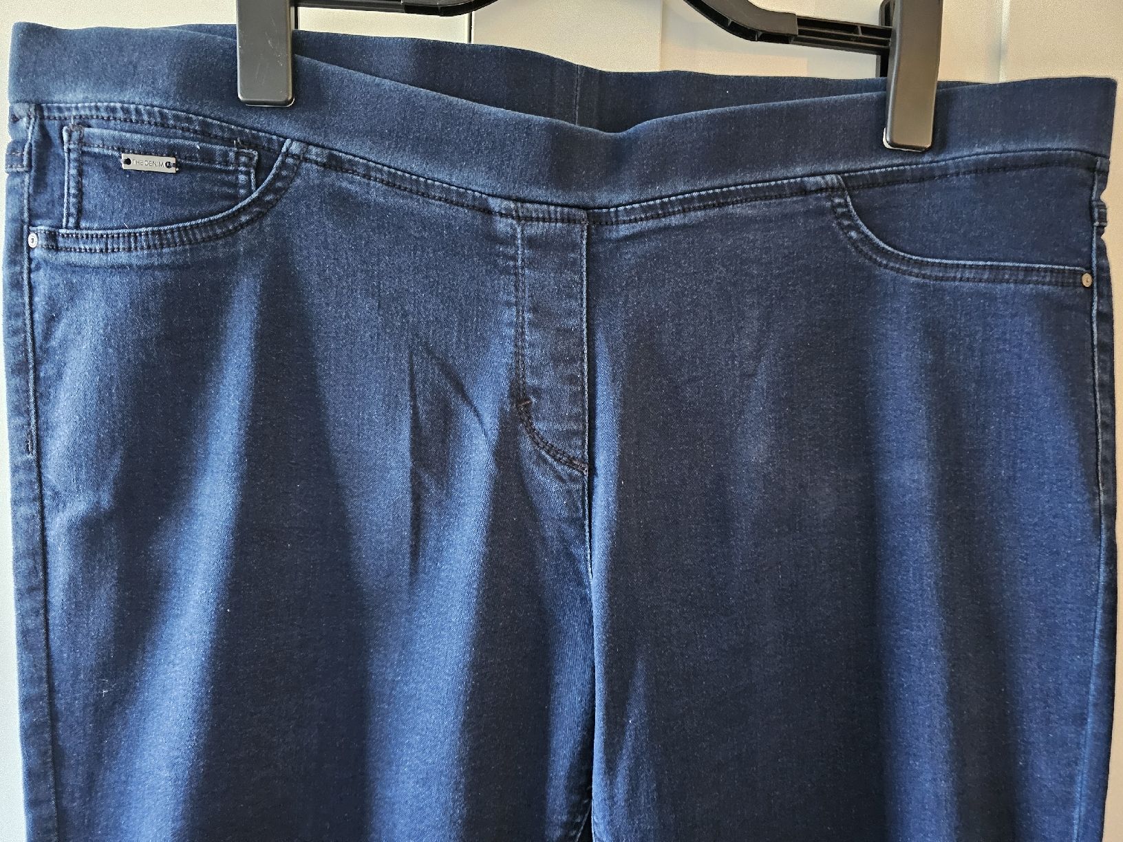 C&A Jeans: Modische Schlupf-Jeans von "C&A" Gr. 50/52 PlusSize – Gebraucht aus Münchenbuchsee von babilibern 2