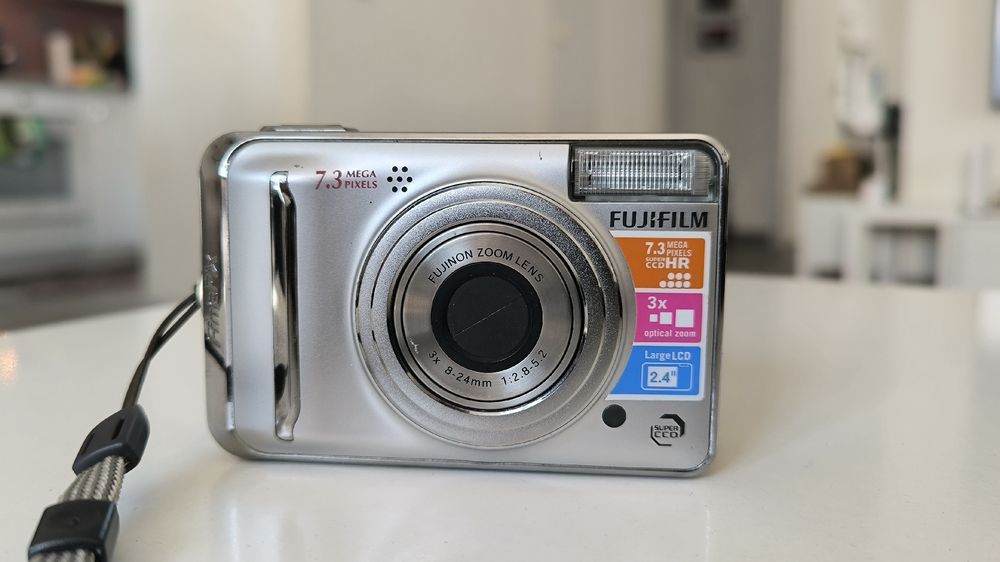 Fujifilm Finepix A700 (Gebraucht) in Riaz für CHF 30 – mit Lieferung ...