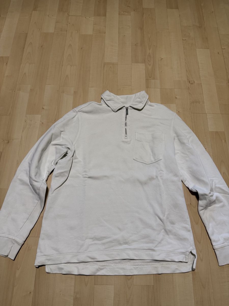Pullover & Sweatshirts: Weisser Pullover mit Reissverschluss und Brusttasche – Gebraucht aus Rüfenacht BE von nic_svr8 2