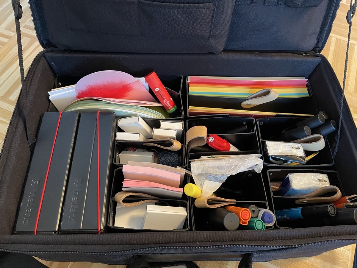 Koffer & Taschen: Coachingkoffer, fast nie gebraucht. Praktisch eingeteilt – Gebraucht aus St. Gallen von rut_9mb8 4