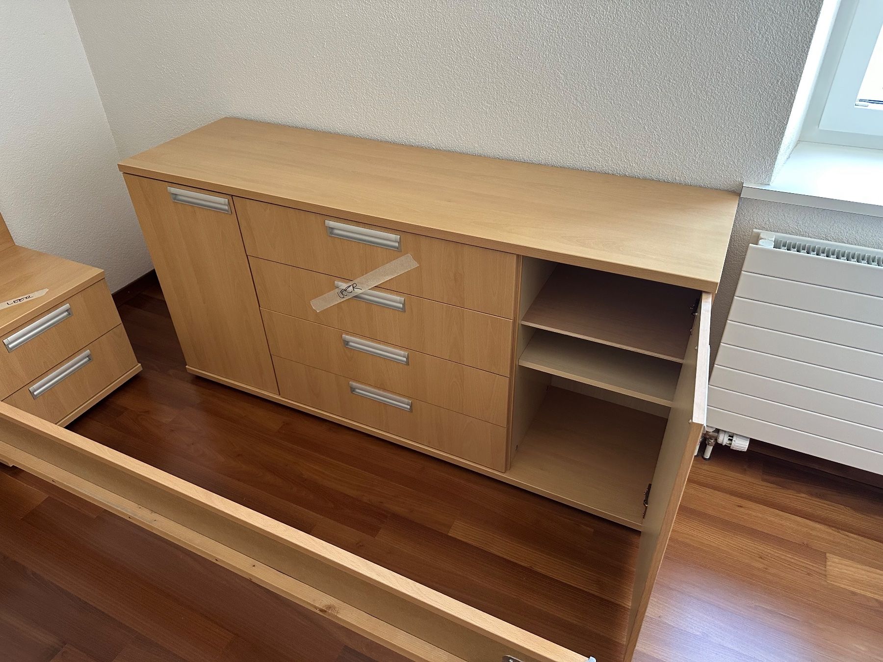 Pfister Letti: Bettgestell mit Komode in Buchen-Optik – Usato da Turgi venduto da Lordice 4