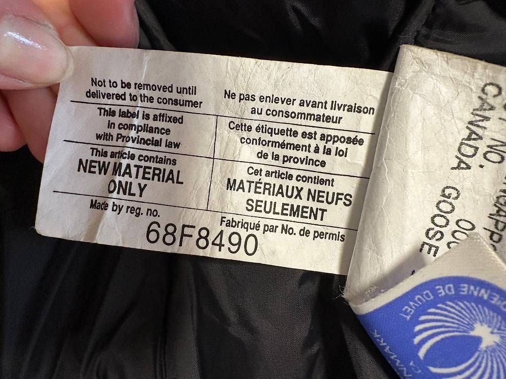 Cappotti: CANADA GOOSE PARKA, S – Usato da Zürich venduto da ipekc 3
