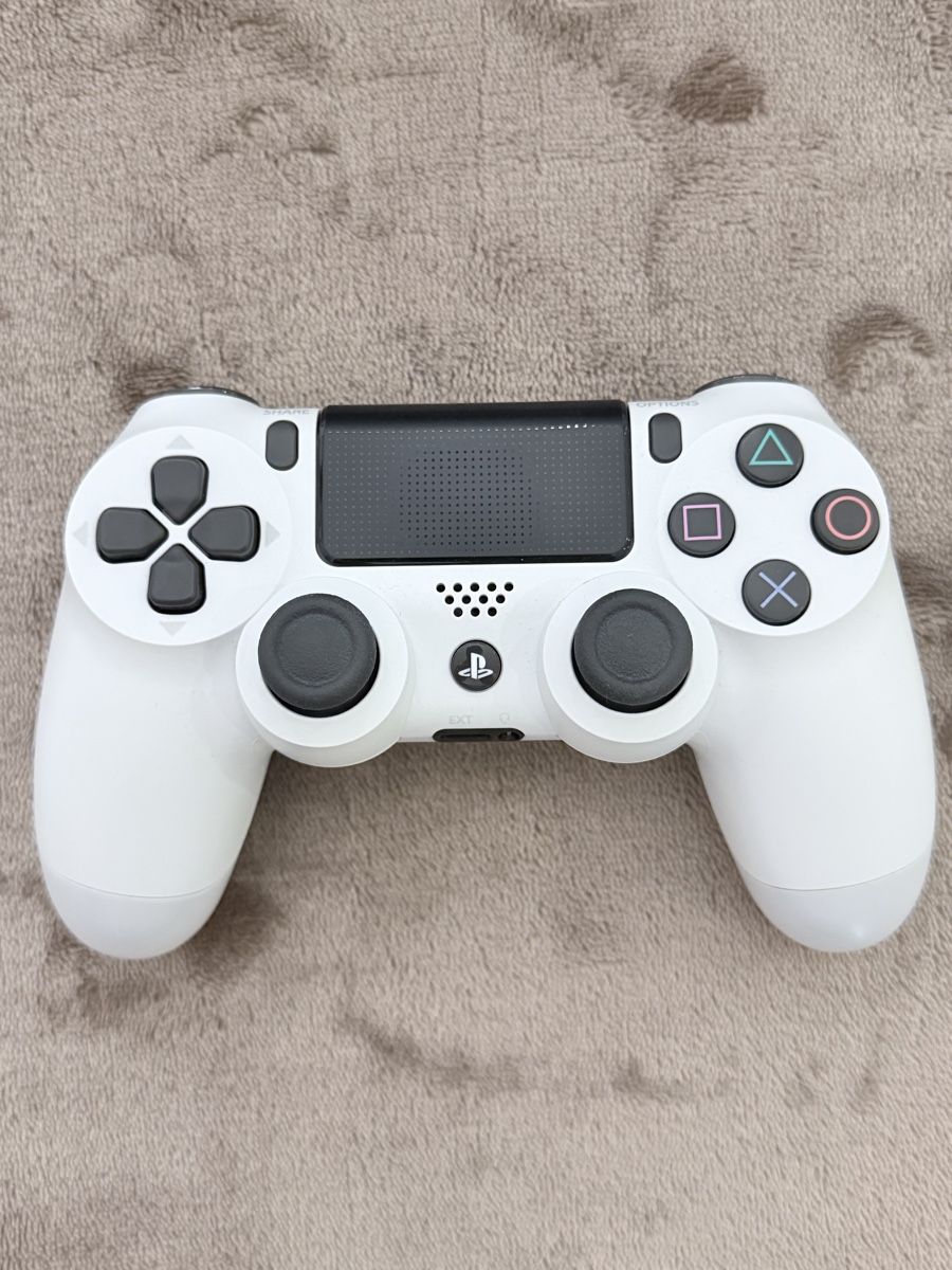 Controller: 2x PS4-Controller zu verkaufen  – Gebraucht aus Heerbrugg von mir_s6d7 4