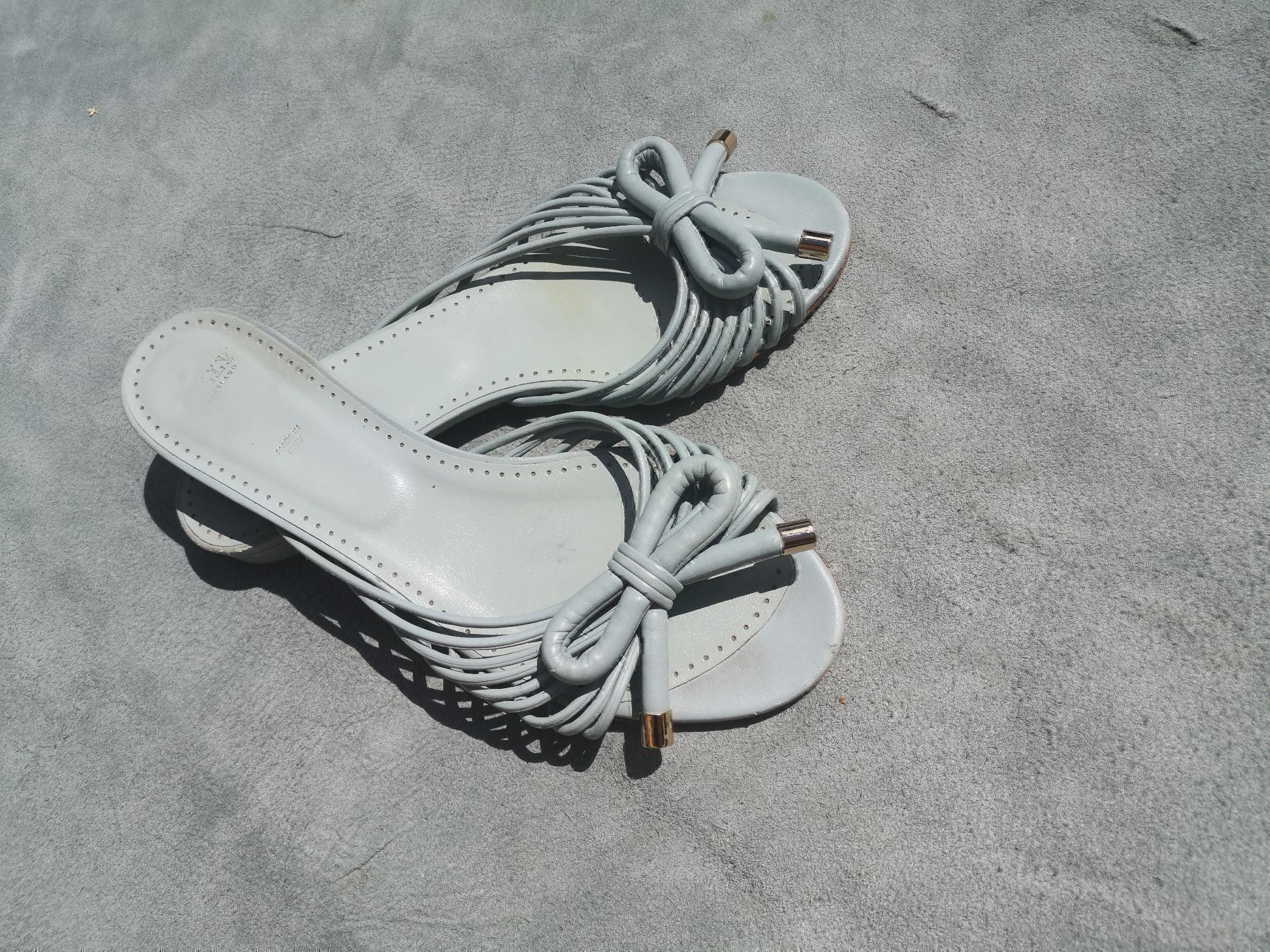 Bally Damenschuhe: Bally Damen Schuhe Gr. 39-39.5 – Gebraucht aus Oberwil BL von Gutundsuperklein16 1