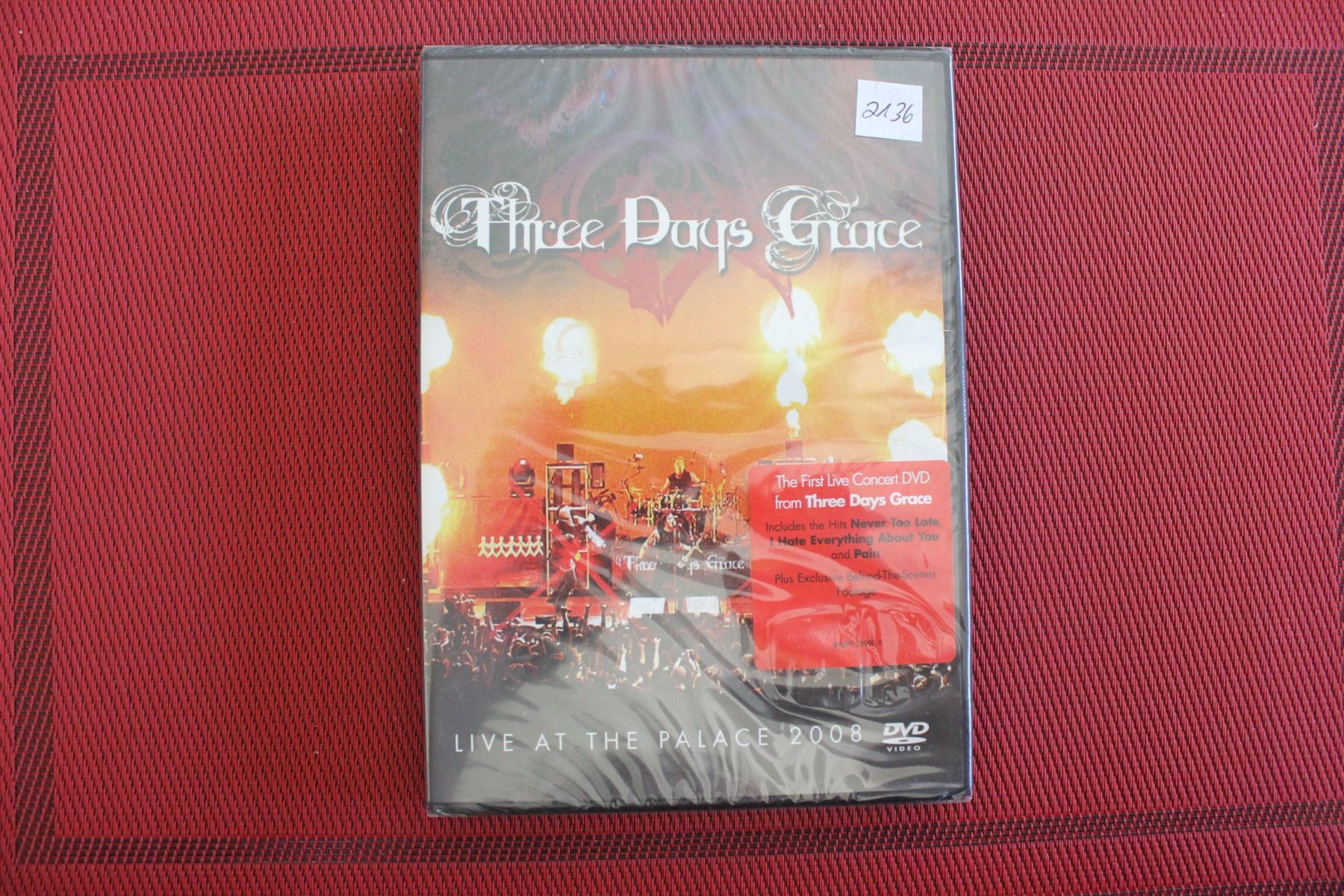 Tutti i DVDs: THREE DAYS GRACE "LIVE AT THE PALACE" DVD NEU – Nuovo e nell'imballaggio originale da Geroldswil venduto da Schlumpfine1973