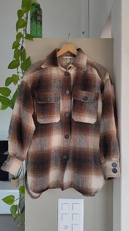 H&M Jacke braun karriert Gr. S/M