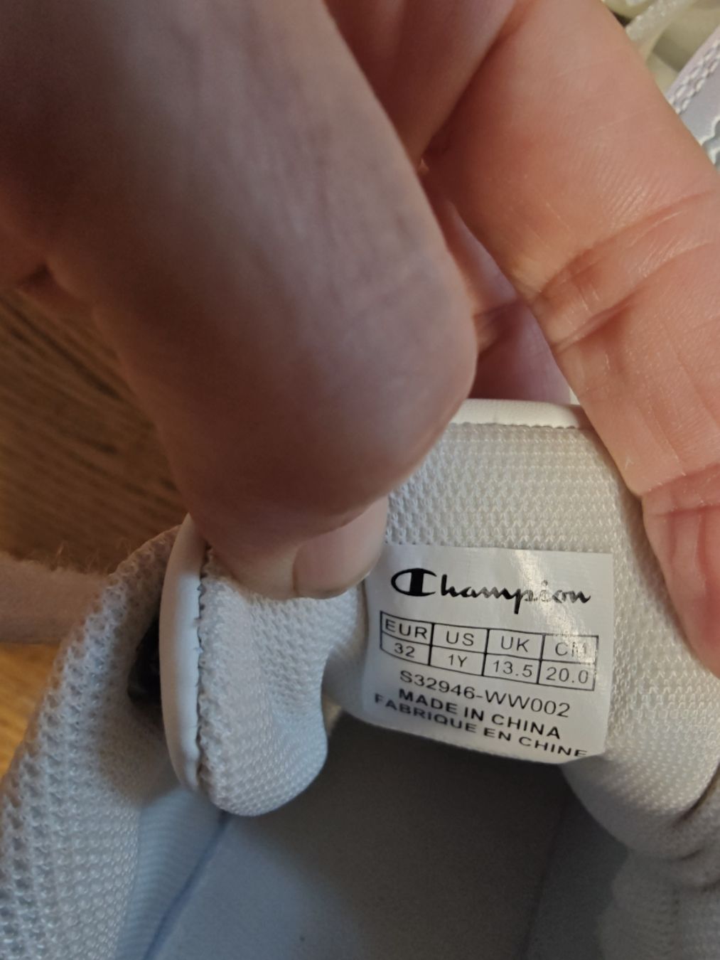 Champion Chaussures filles: Champion Sneaker Mädchen 32 – Neuf (Voir description) à Obernau par ChooseWisely 2