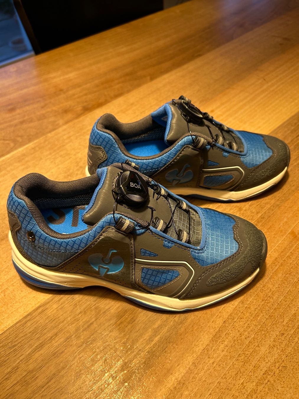 Engelbert Strauss Scarpe per ragazzi: Engelbert Strauss Allroundschuhe, Grösse 35, neuwertig – Usato da Niederrohrdorf venduto da Mirjam3056 1