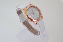 Damen Uhr läuft Garantie