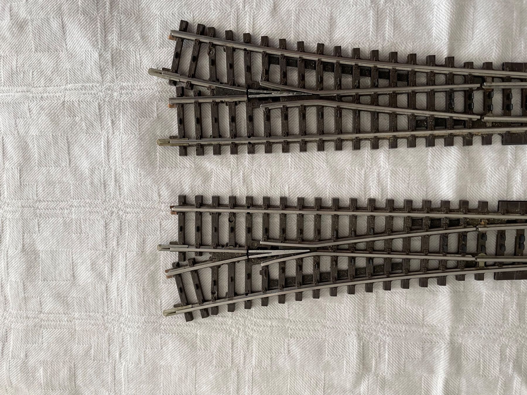 Märklin Modellini di ferrovie: Märklin HO 2271 2x Schlanke Weichen – Usato da Rorschach venduto da Karotten 2