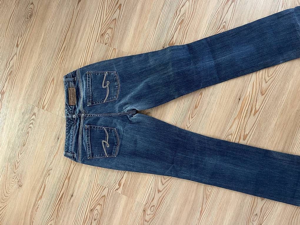 Jeans: blaue vintage jeans – Usato da Sempach venduto da Soleil347 1