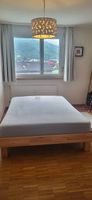 Gratis: Bett 140 × 200 cm mit Lattenrost und Matratze
