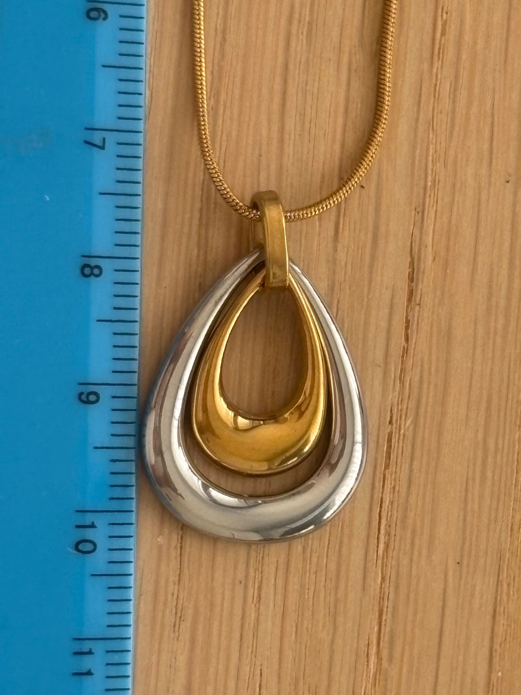 Colliers: Luxus Elegante Edelsthal Kette Farbe : Gold/Silber – Neuf (Voir description) à Biel-Bienne par Roserosse13 5