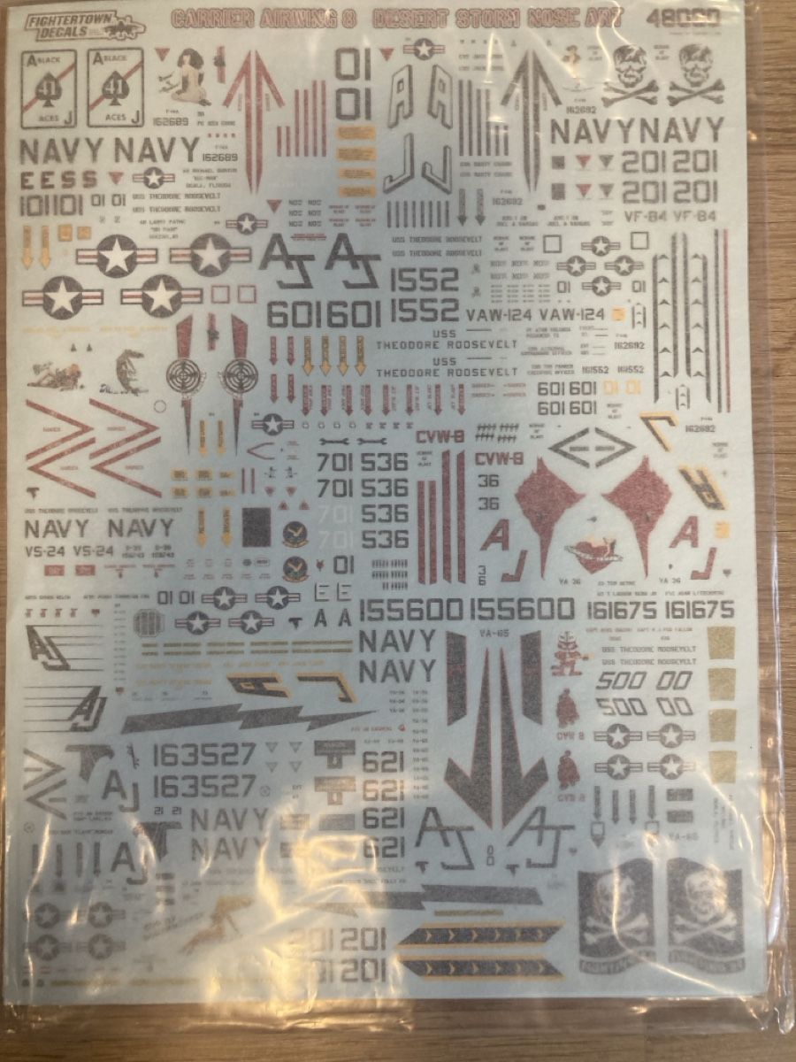 Kit di modellismo & Modellini statici: 1/48 Fightertown Decals Dessert Storm Set – Nuovo e nell'imballaggio originale da Muttenz venduto da TamiyaFanboy79 1