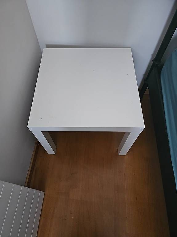 Tables: Beistelltisch – D'occasion à Zürich par sim_59qw 1