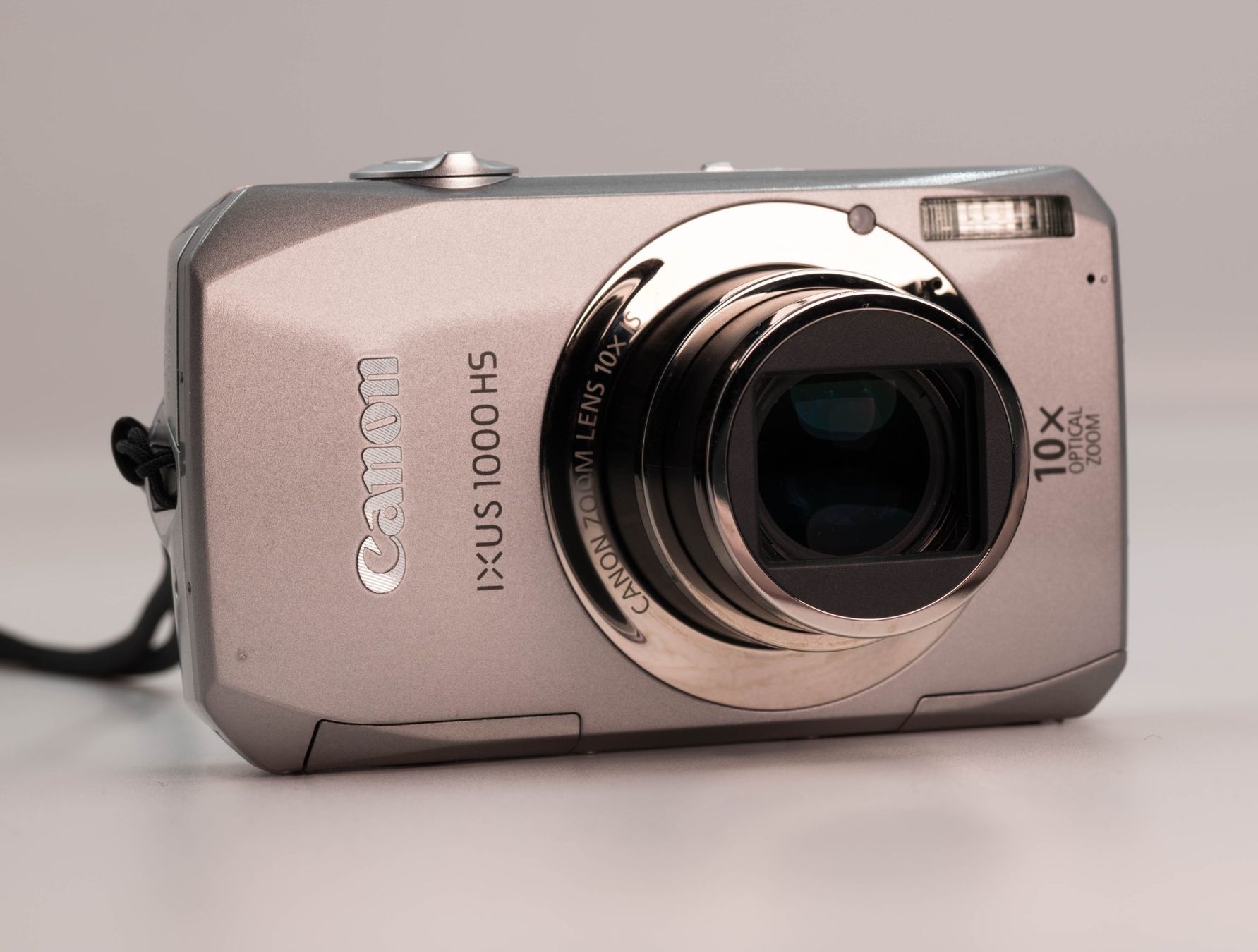 Canon Fotocamera: Canon IXUS 1000 HS Digitalkamera – Usato da Thörishaus venduto da vintagger