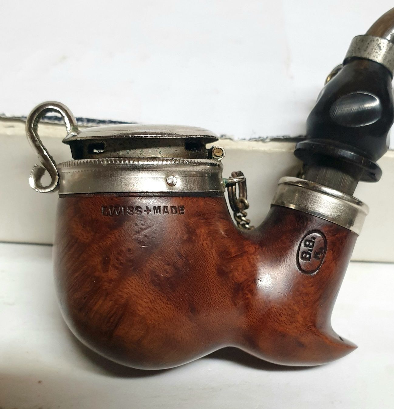 Pipes & Accessoires: Alte berauchte Schweizer Tabakpfeife Bauernpfeife – D'occasion à Tüscherz-Alfermée par Newpad 4