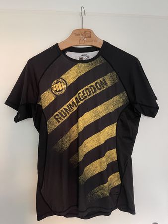 Pitbull Laufshirt Grösse L schwarz gold Runmageddon